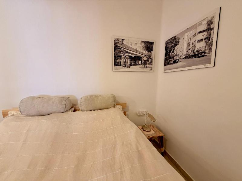 Gottlib 14 - By Beach Apartments TLV - image 13