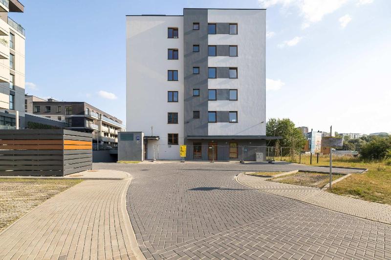 Stylowe Studio z Balkonem w Lublinie by Noclegi Renters - image 18
