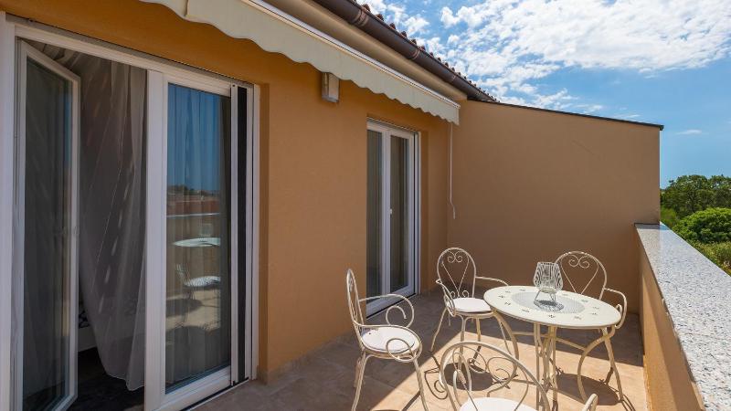 Villa Skarec 2 by Villas Guide - image 36