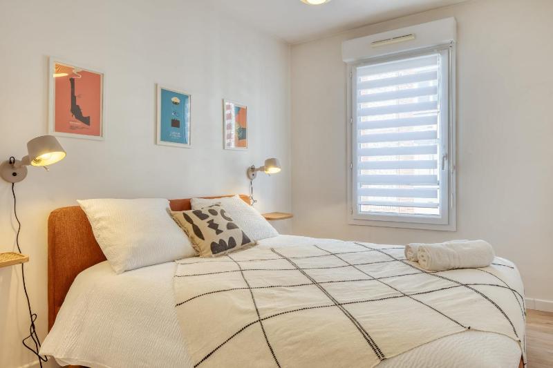 Floria Élégant appartement avec balcon cave et parking - image 35