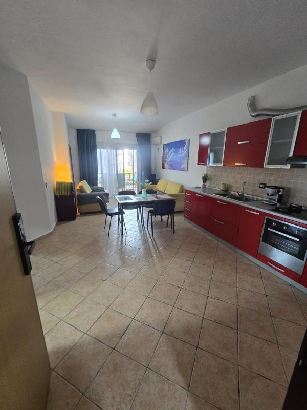 Elvi Apartments - image 2