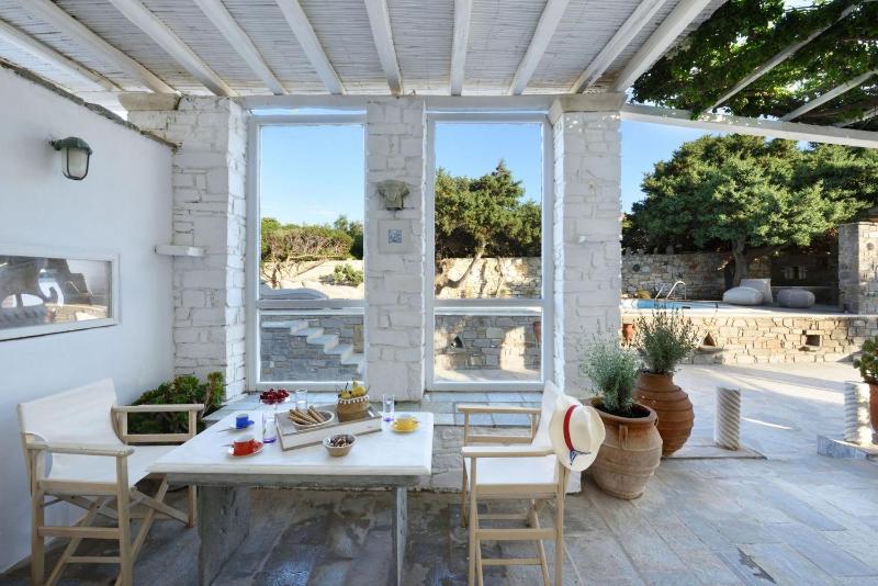 Executive Paros Villa 5 Bedrooms Villa Beachfront Supreme Beachfront Sea - image 34