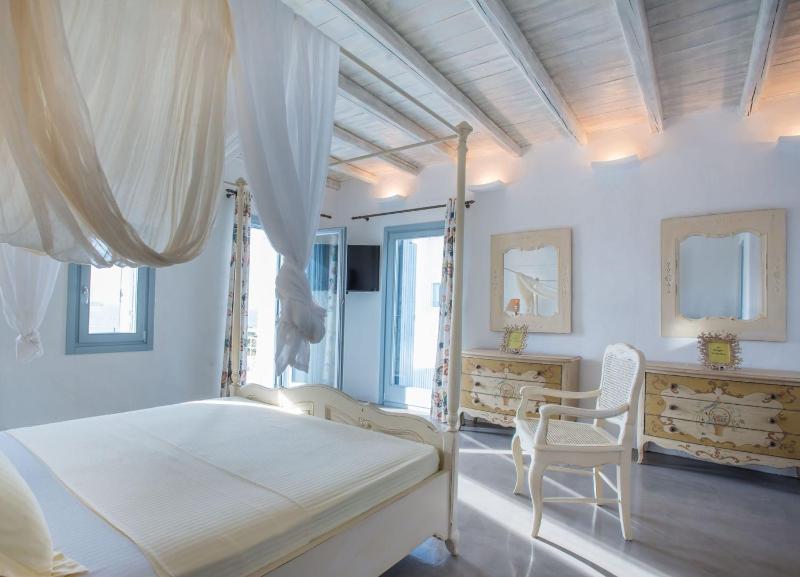 Luxury Paros Villa Superior Villa Private Pool Stunning Interior - image 31
