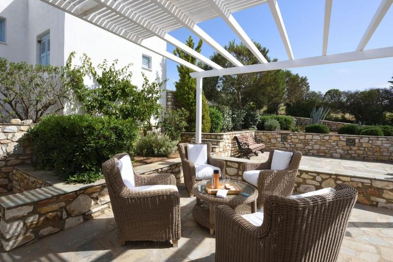 Executive Paros Villa 4 Bedrooms Villa Island Spirit Amazing Sea Views - image 21