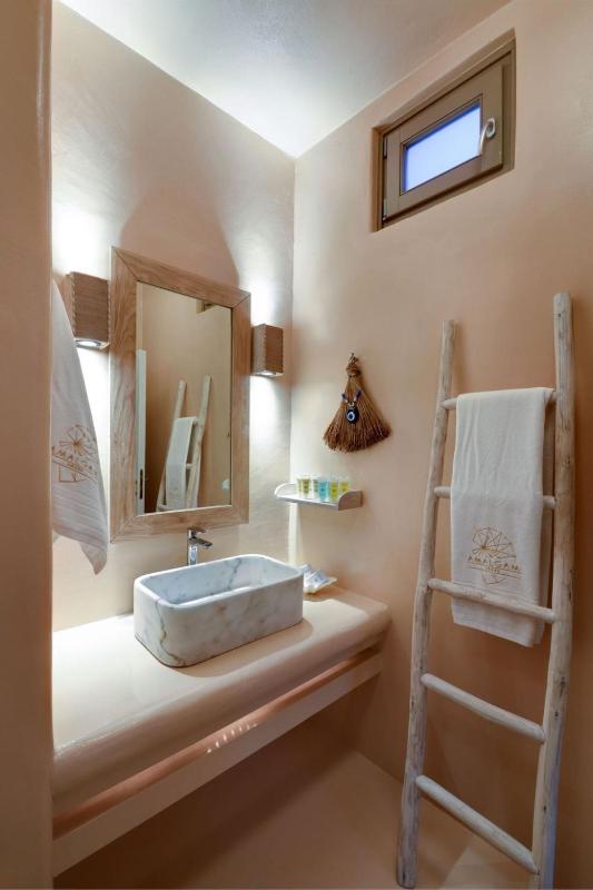 Executive Paros Villa Villa Avra 3 Bedrooms Sea View & Outdoor Jacuzzi - image 11