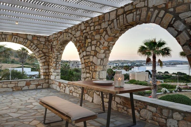 Executive Paros Villa Villa Avra 3 Bedrooms Sea View & Outdoor Jacuzzi - image 12