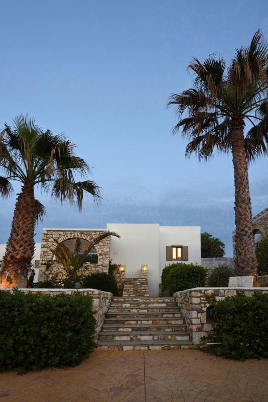 Executive Paros Villa Villa Avra 3 Bedrooms Sea View & Outdoor Jacuzzi - image 13