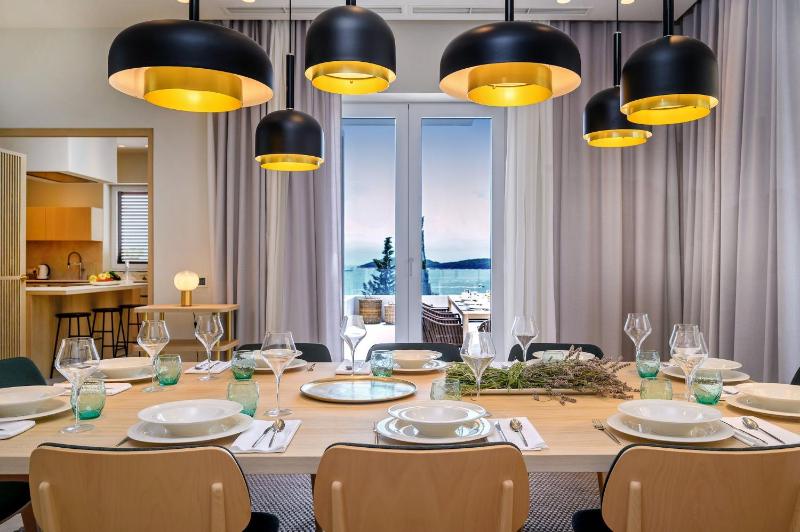 Incredibly Indulgent Hvar West Villa 5 Bedrooms Villa West Eternal - image 39