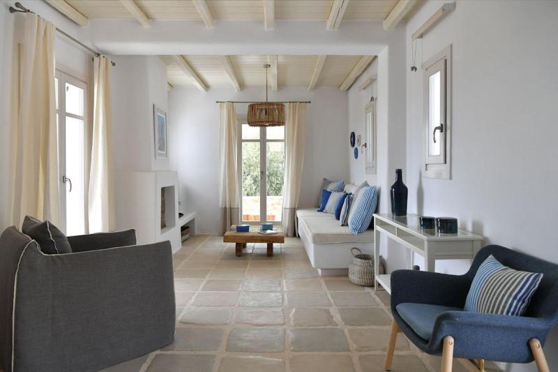 Luxury Paros Villa Villa Aethra Beautiful & Serene Glisidia - image 23