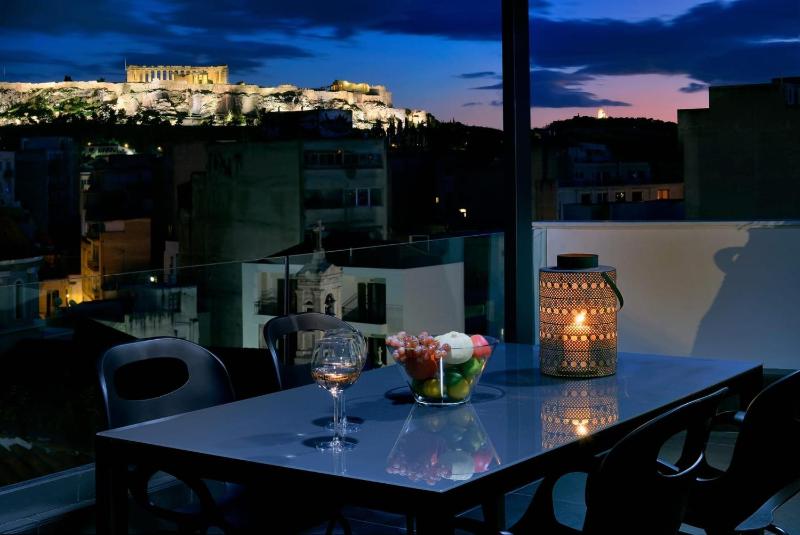 Stunning Athens Penthouse Apartment Historic Central Location Albus Senior - image 4