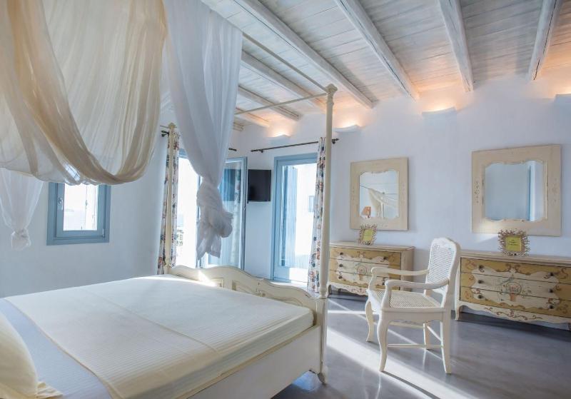 Luxury Paros Villas De Luxe Villa 4 Bedrooms Sea View & Sea Access - image 15