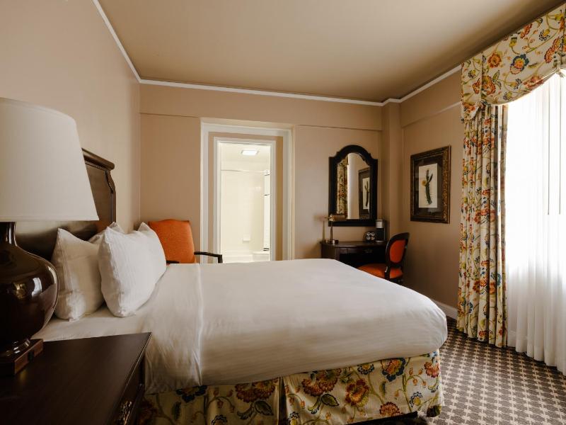Menger Hotel - image 48