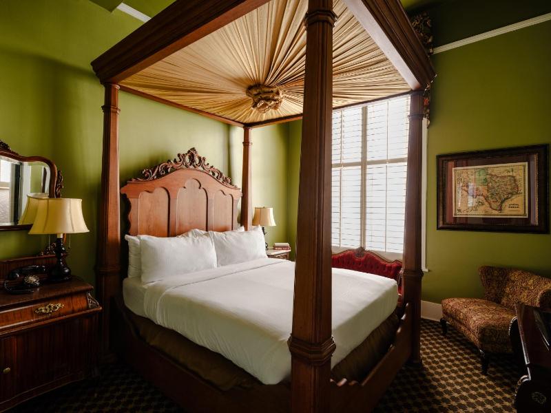 Menger Hotel - image 46