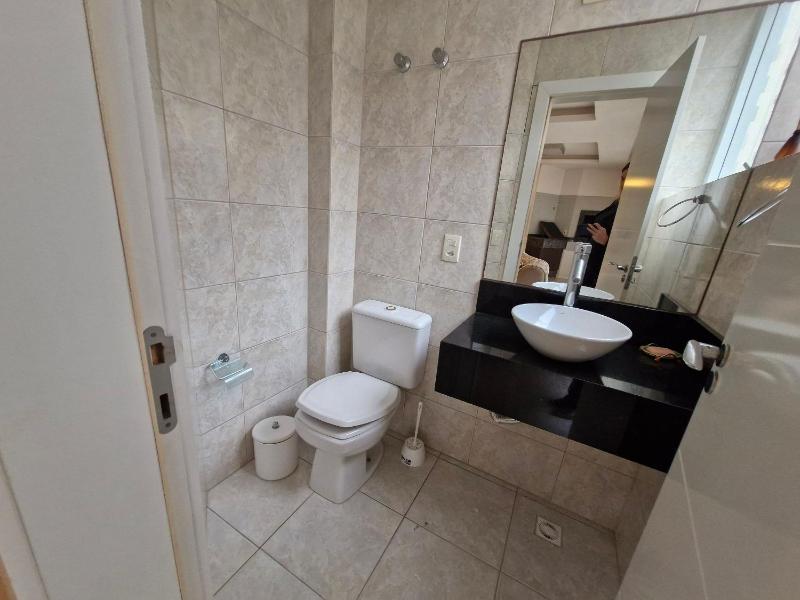 Apartment with 3 suites 200 meters from the sea! - image 9