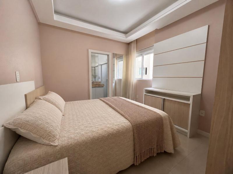 Las Vegas Building 100 meters from the beach! - image 29