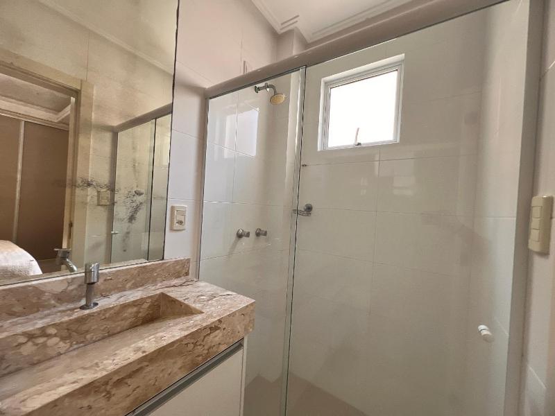 Las Vegas Building 100 meters from the beach! - image 38