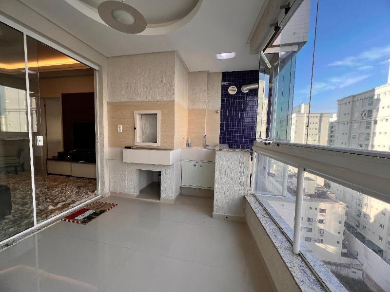 Las Vegas Building 100 meters from the beach! - image 24