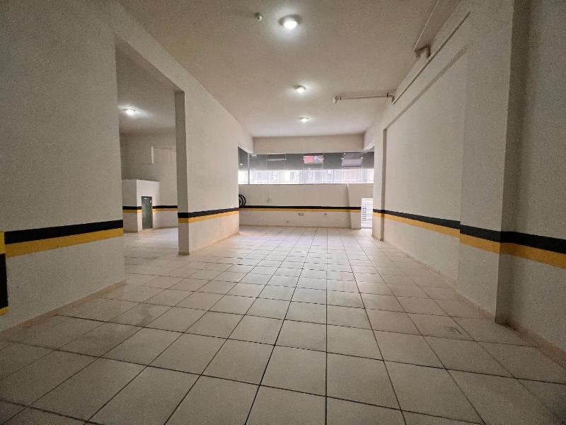 Las Vegas Building 100 meters from the beach! - image 31