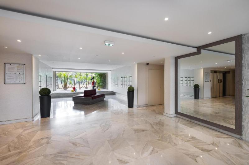 Bright One Bedroom Apartment in Cannes - 2394 - image 10