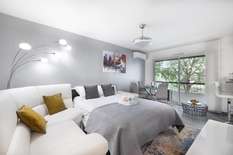 Bright One Bedroom Apartment in Cannes - 2394 - image 14