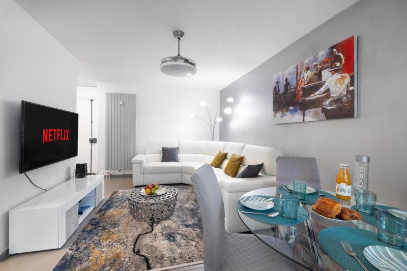 Bright One Bedroom Apartment in Cannes - 2394 - image 4