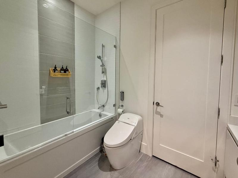 Cozy&Private Suite in Vancouver - image 12