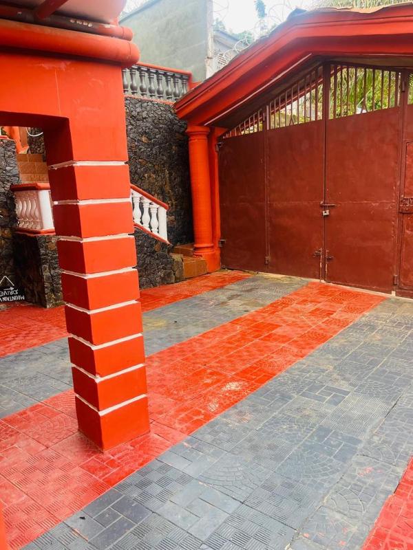 Mountain view villa - image 12