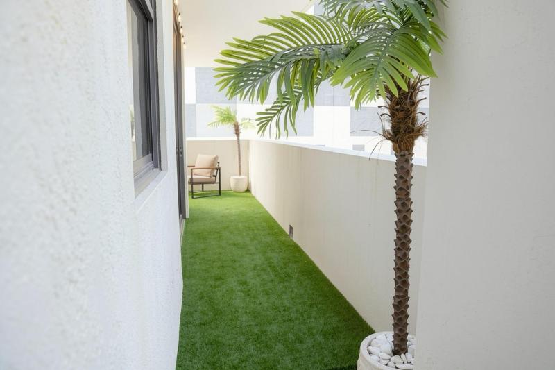 2BR 2BA Palm Oasis at The Crosby - image 6