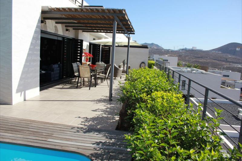 Luxury villa in Costa Adeje + pool - image 6