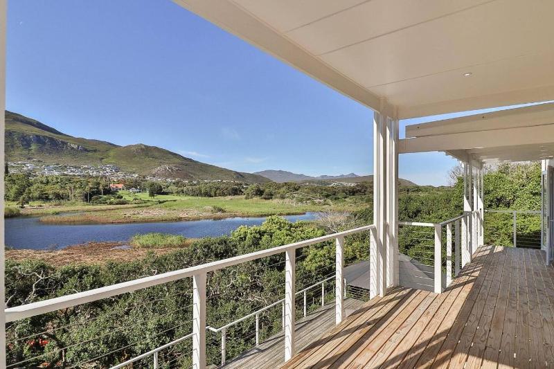 Riverside Manor Banks Of Onrus Lagoon Pool - image 3