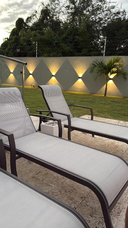 5 Star Villa minutes from Airport and Beaches - image 39