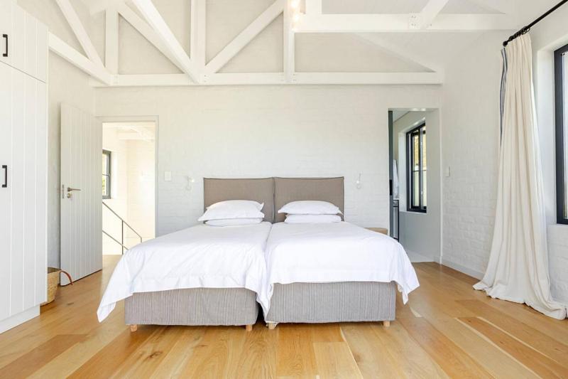 Zoete Zitje Dual-Home Coastal Escape In Voëlkli - image 14