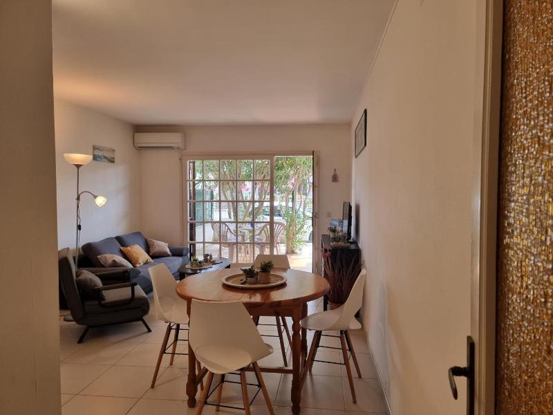 Apartamento a 300 m de la playa con piscina comunitaria en L'Escala - HISP-236-150 - image 16