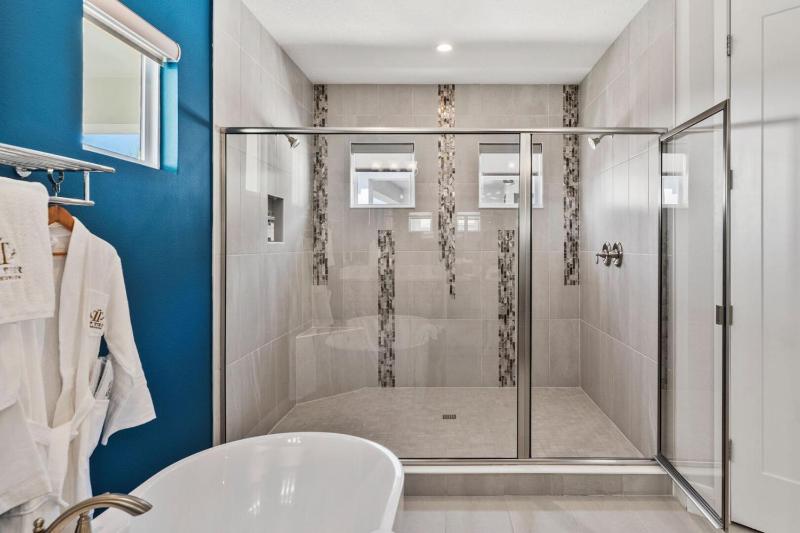 High Score Hideaway - image 6
