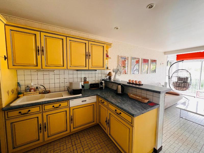 Appartement T3 proche plage - 57m² - FR-1-309-592 - image 10