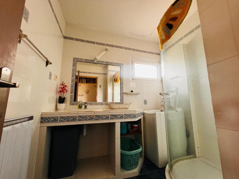 Appartement T3 proche plage - 57m² - FR-1-309-592 - image 11