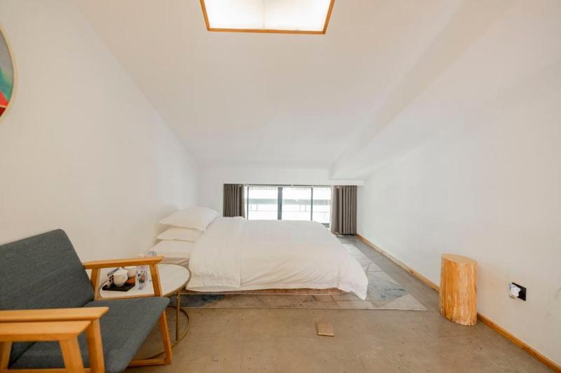 Zhangjiajie Qishe Hotel-Wulingyuan National Scenic Spot National Forest Park Store - image 12
