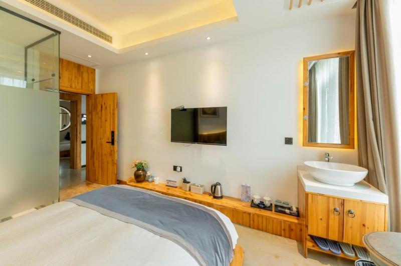 Zhangjiajie Qishe Hotel-Wulingyuan National Scenic Spot National Forest Park Store - image 48