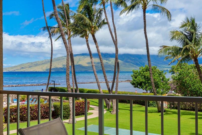 MENEHUNE SHORES #206 condo - image 4