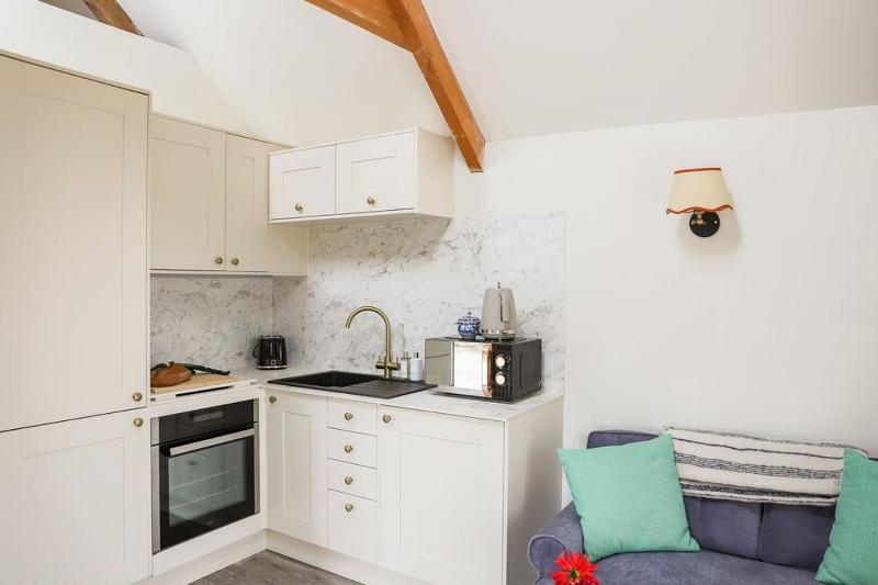 The Piggery - Finest Stays - image 3