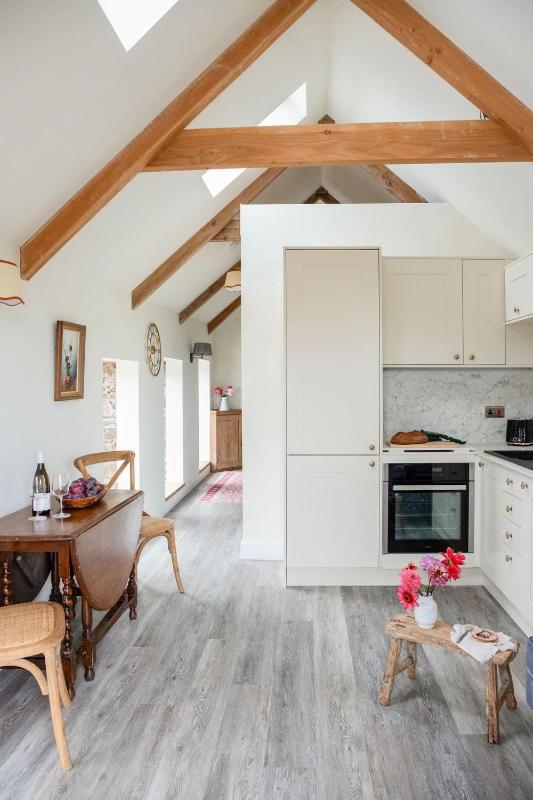The Piggery - Finest Stays - image 8