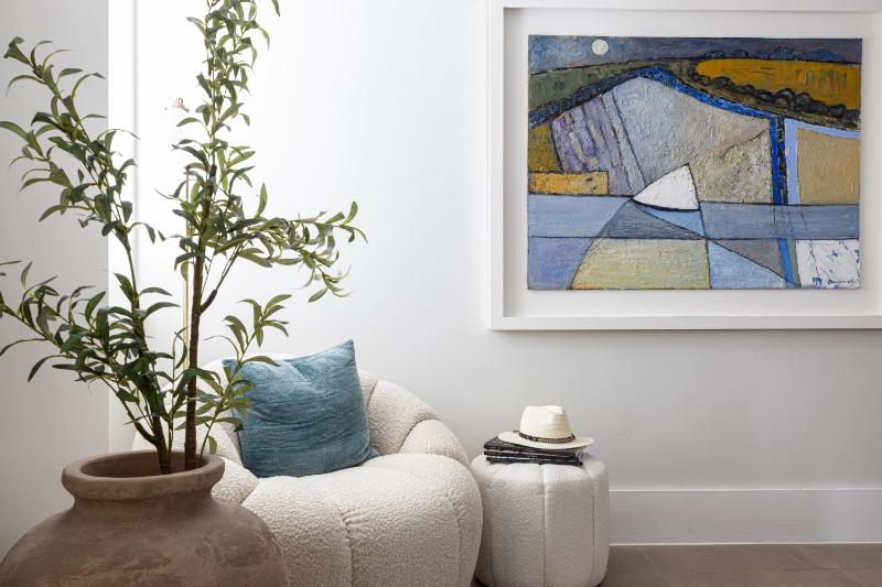 Royal Dart Townhouse - image 10