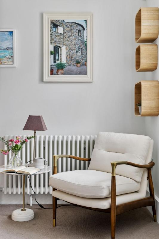Royal Dart Townhouse - image 19