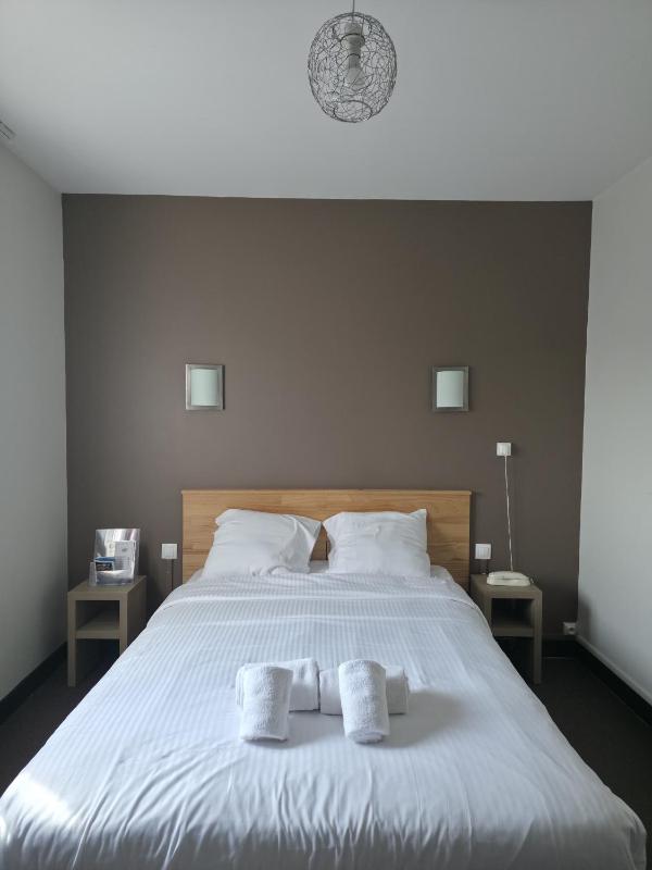 The Originals City Hotel Le Savoy Caen - image 3