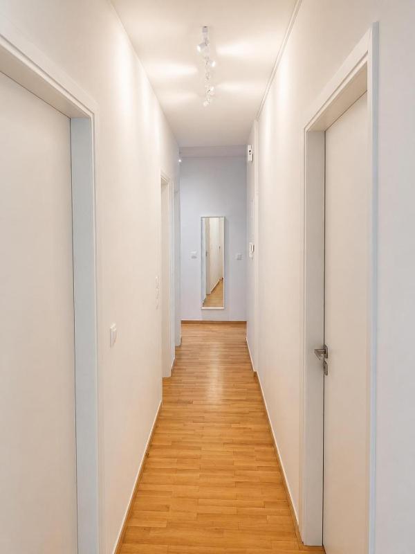 Premium 3 Bd Retreat in Neapoli-Lycabettus - image 9