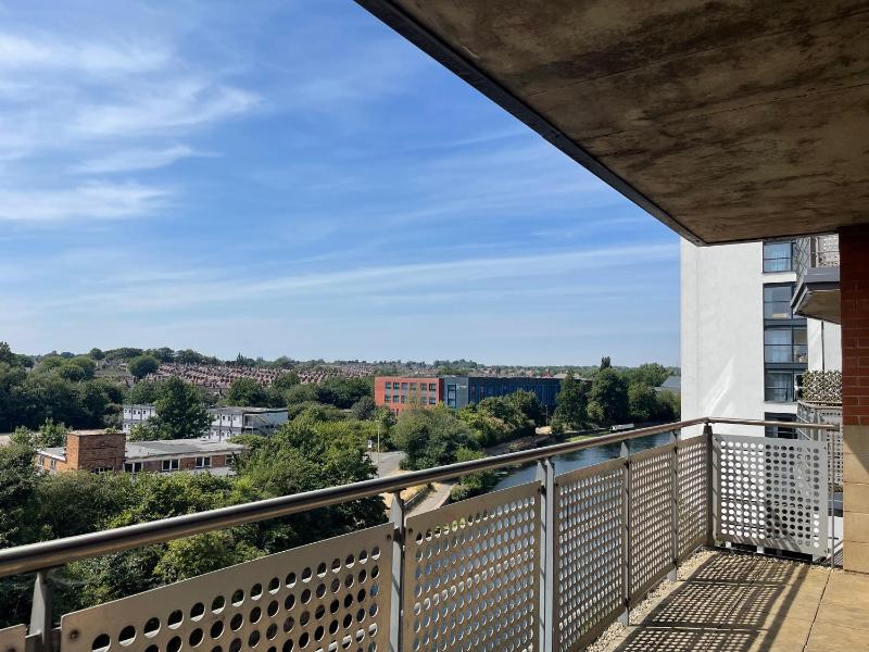 Empire Serviced Apartments - image 48