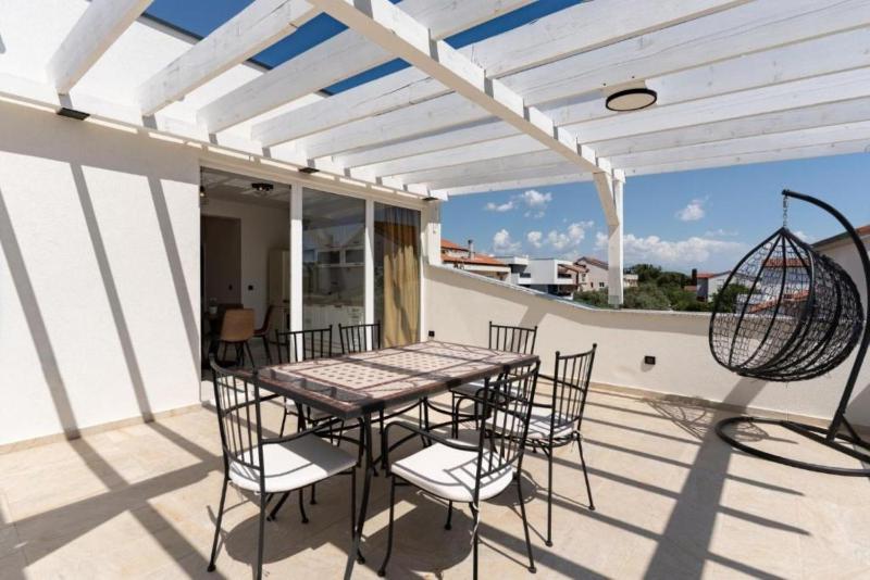 Apartments Villa Amfora with Pool - image 43