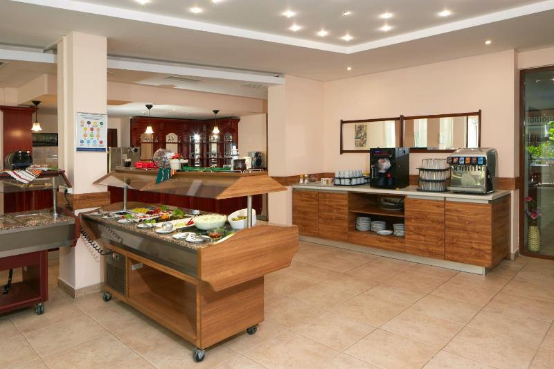 Hotel Yunona - All Inclusive - image 33