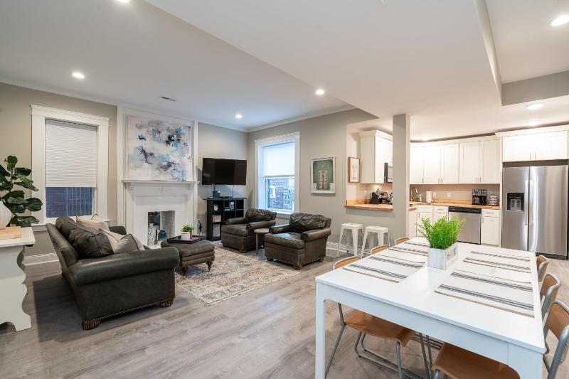 Historic 3BR Near Barnes Jewish Hospital | Walkable CWE | Dog-Friendly - image 15