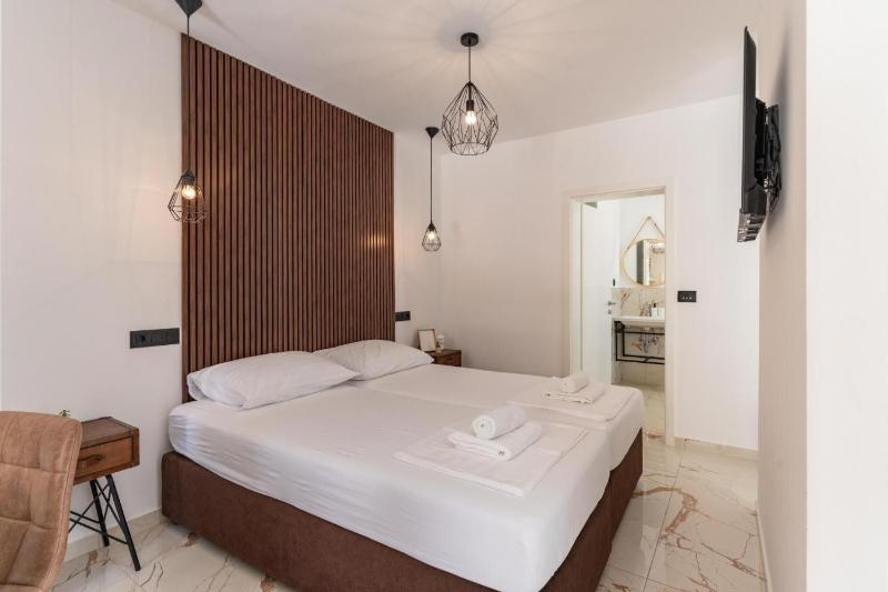 Apartments Villa Amfora with Pool - image 24